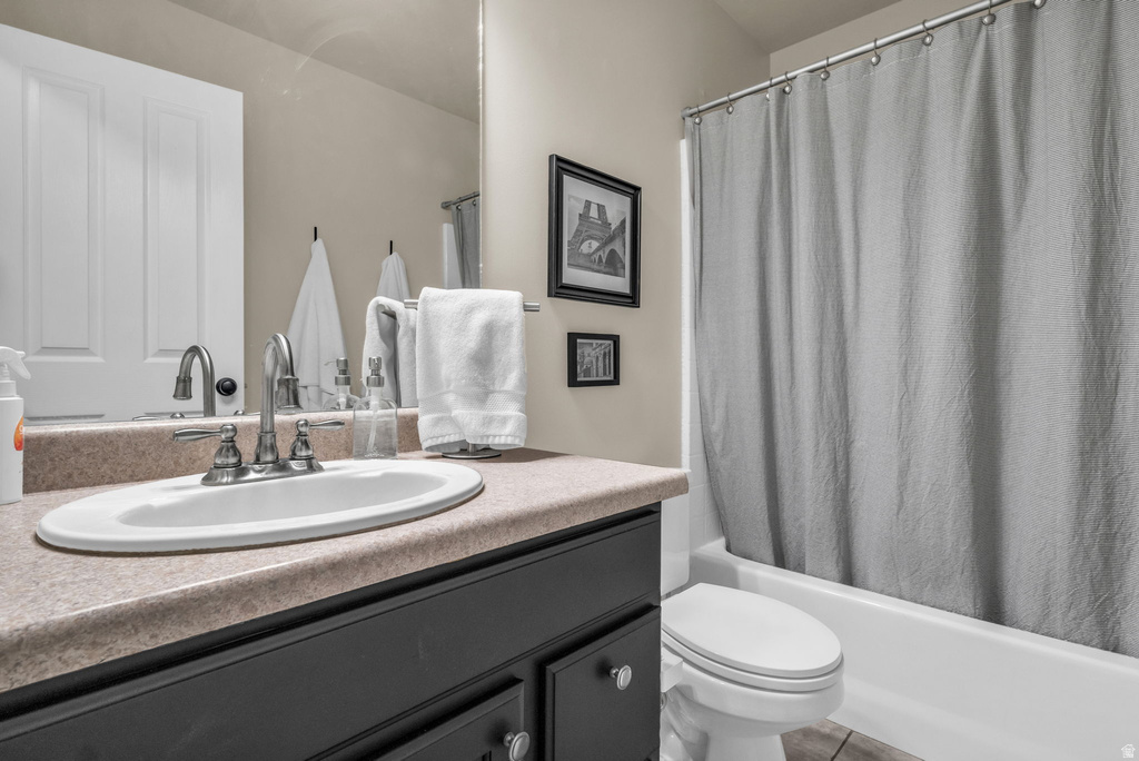 204 W LYMAN LN Bountiful, UT 84010