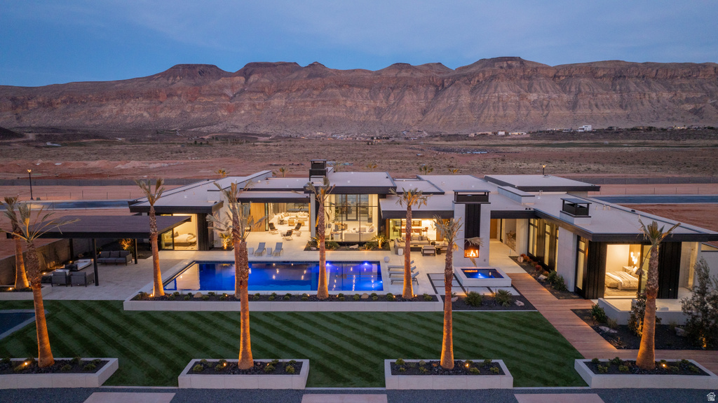 4242 S WAKE ST Hurricane, UT 84737