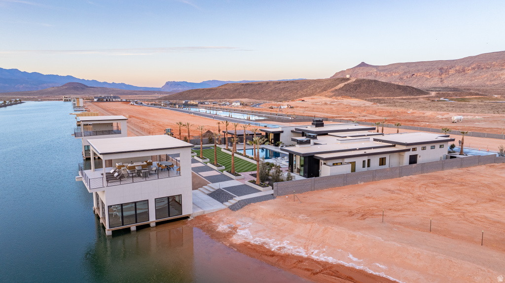 4242 S WAKE ST Hurricane, UT 84737