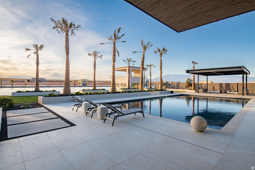 4242 S WAKE ST Hurricane, UT 84737