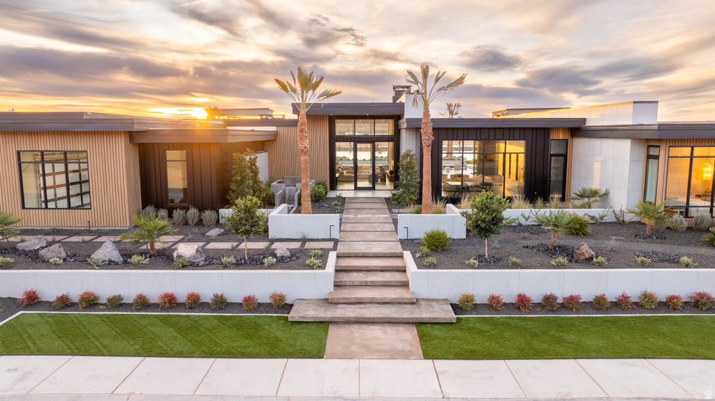 4242 S WAKE ST Hurricane, UT 84737