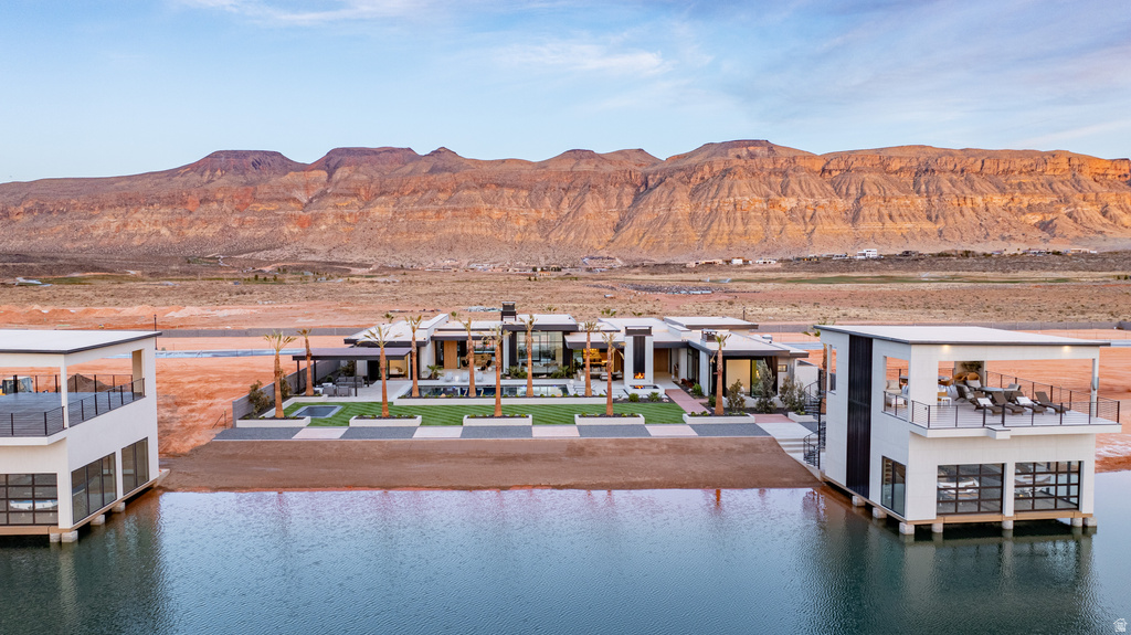 4242 S WAKE ST Hurricane, UT 84737