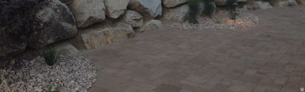 937 WINDSOR LN Bountiful, UT 84010