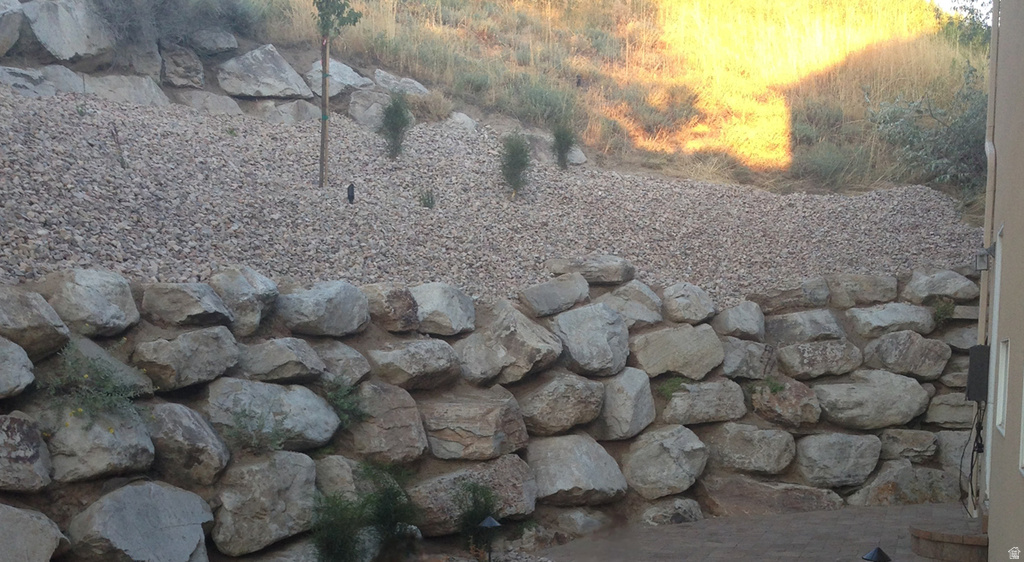 937 WINDSOR LN Bountiful, UT 84010