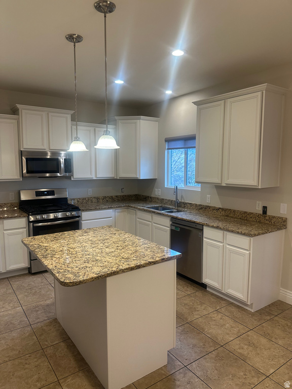 10988 S GREENVALE CT South Jordan, UT 84009