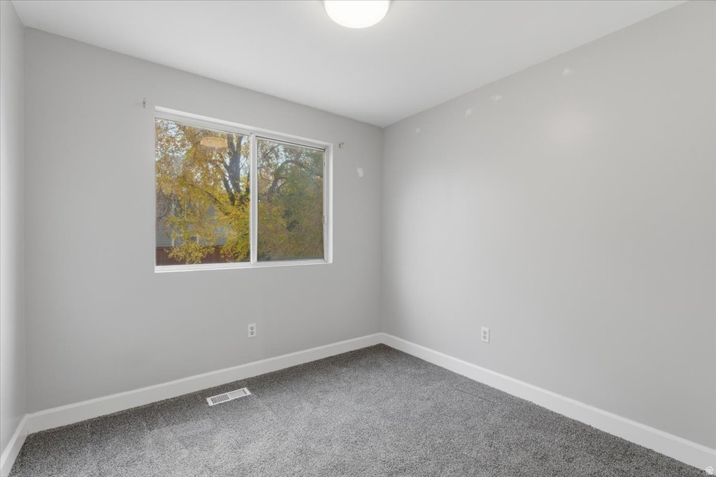 2995 W WESTCOVE DR West Valley City, UT 84119