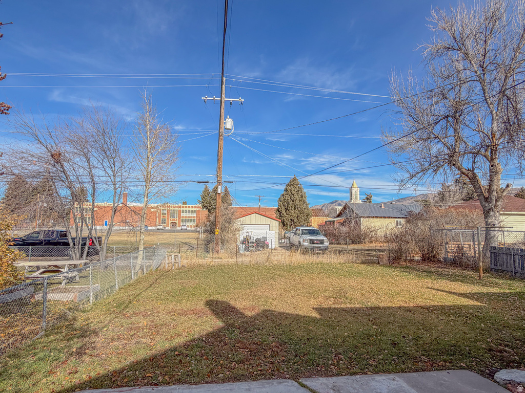 616 JEFFERSON ST Montpelier, ID 83254