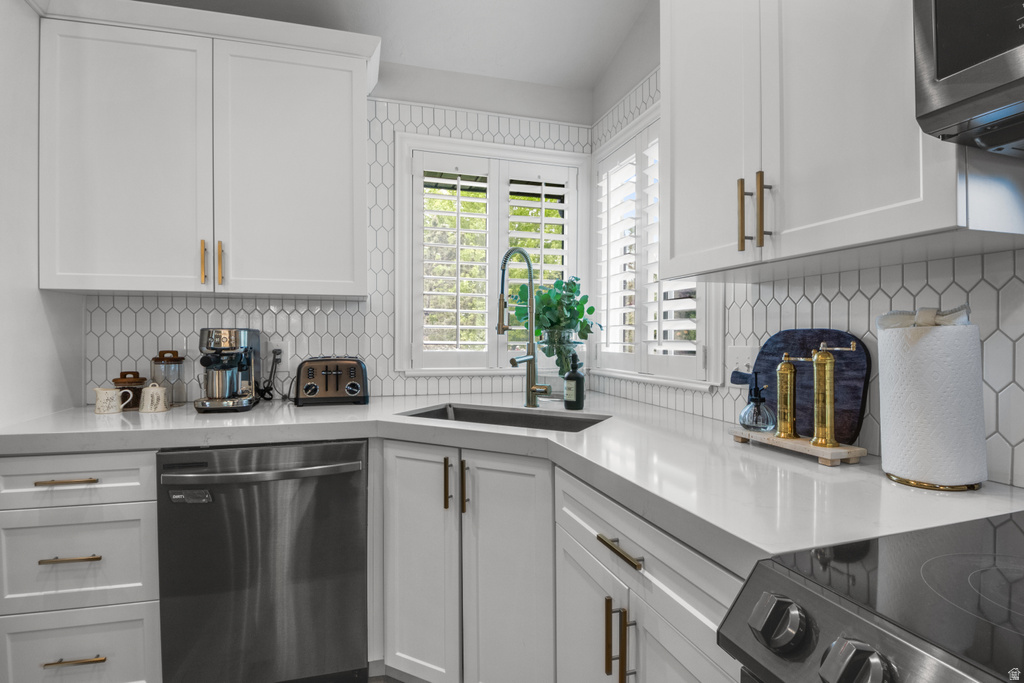 10932 S SEGOVIA CIR Sandy, UT 84094