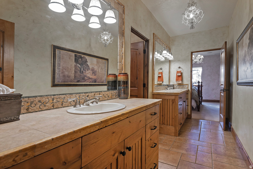 8778 S FALCON HEIGHTS LN Sandy, UT 84093