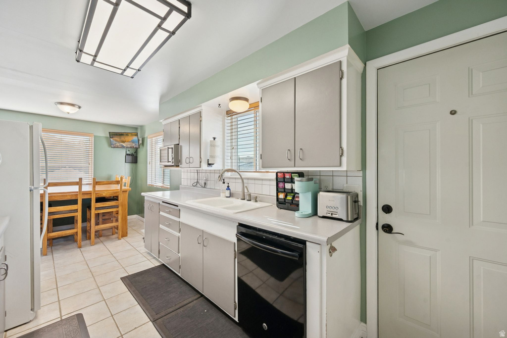 6460 S BLAINE DR Murray, UT 84107