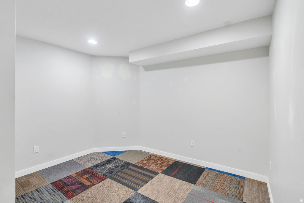 975 E 2850 N Lehi, UT 84043