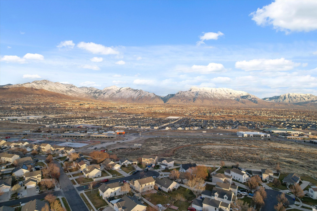 167 W APPLE AVE Saratoga Springs, UT 84045