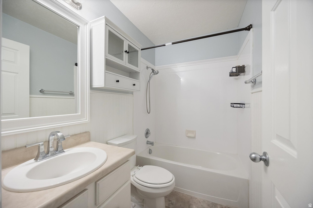 167 W APPLE AVE Saratoga Springs, UT 84045