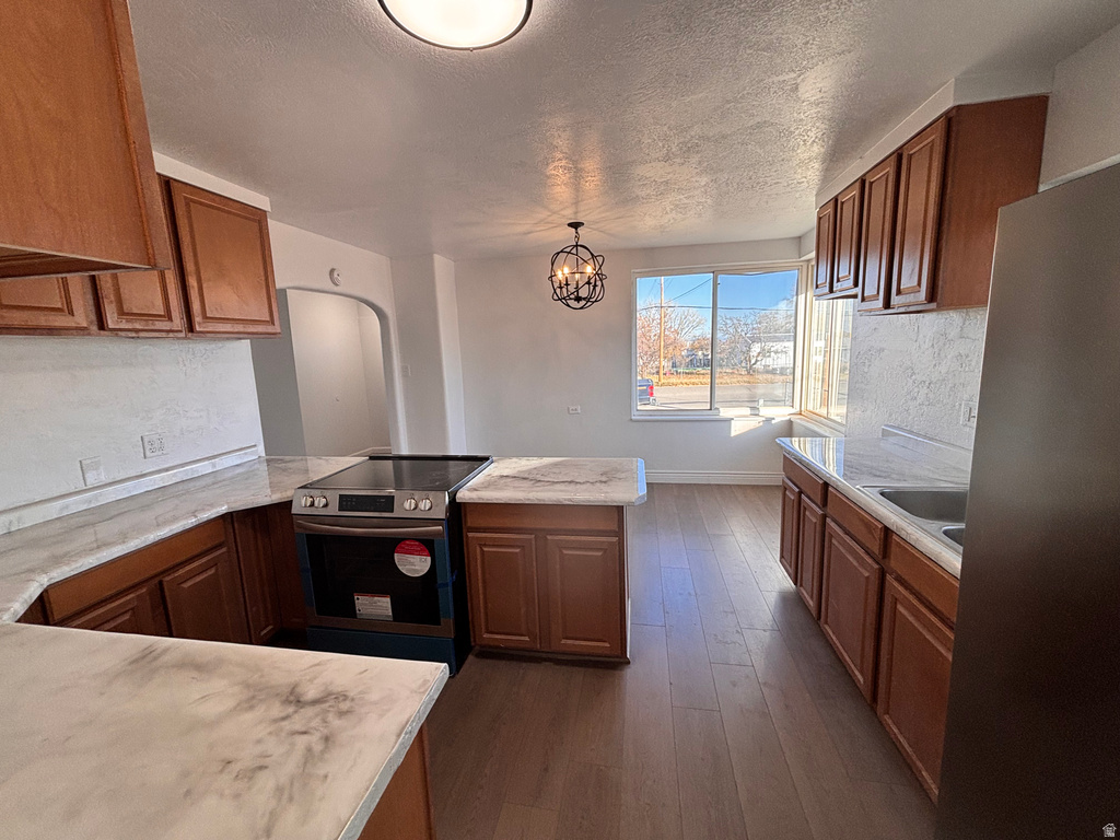 64 S 200 W Monticello, UT 84535