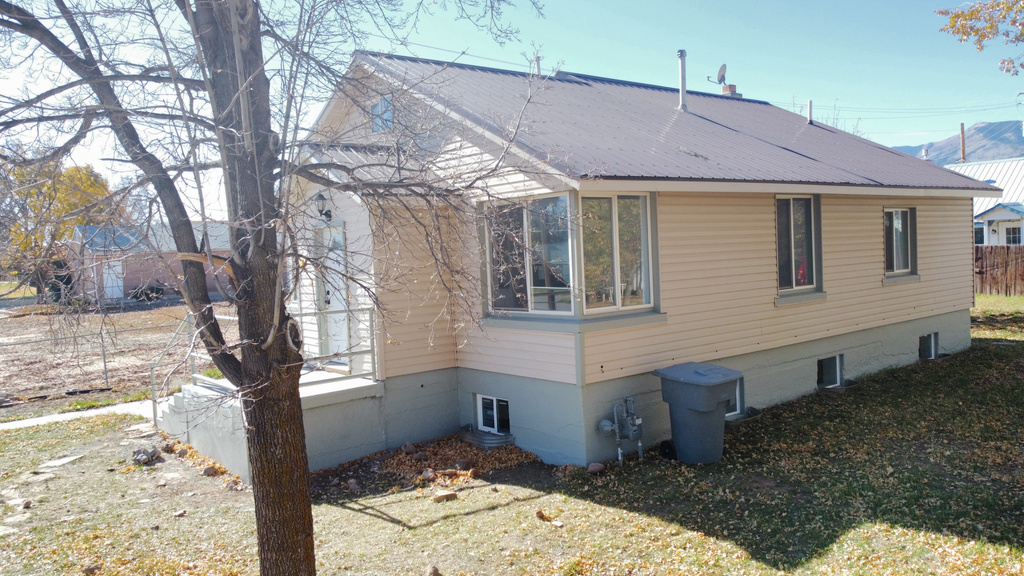 64 S 200 W Monticello, UT 84535