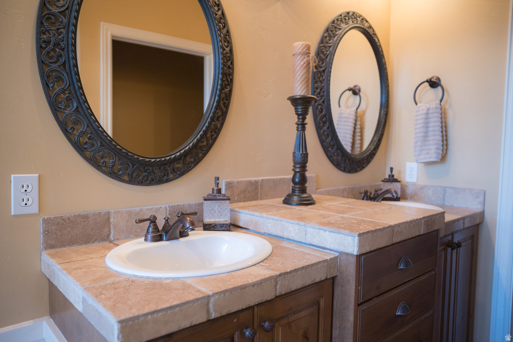 1126 S VALLEY VIEW DR Santaquin, UT 84655