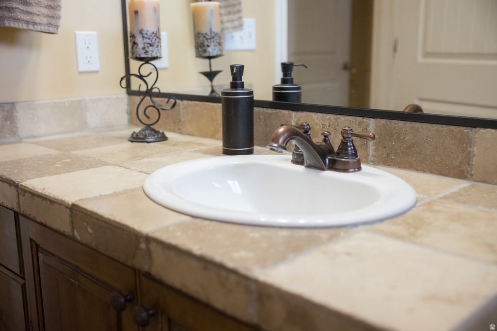 1126 S VALLEY VIEW DR Santaquin, UT 84655