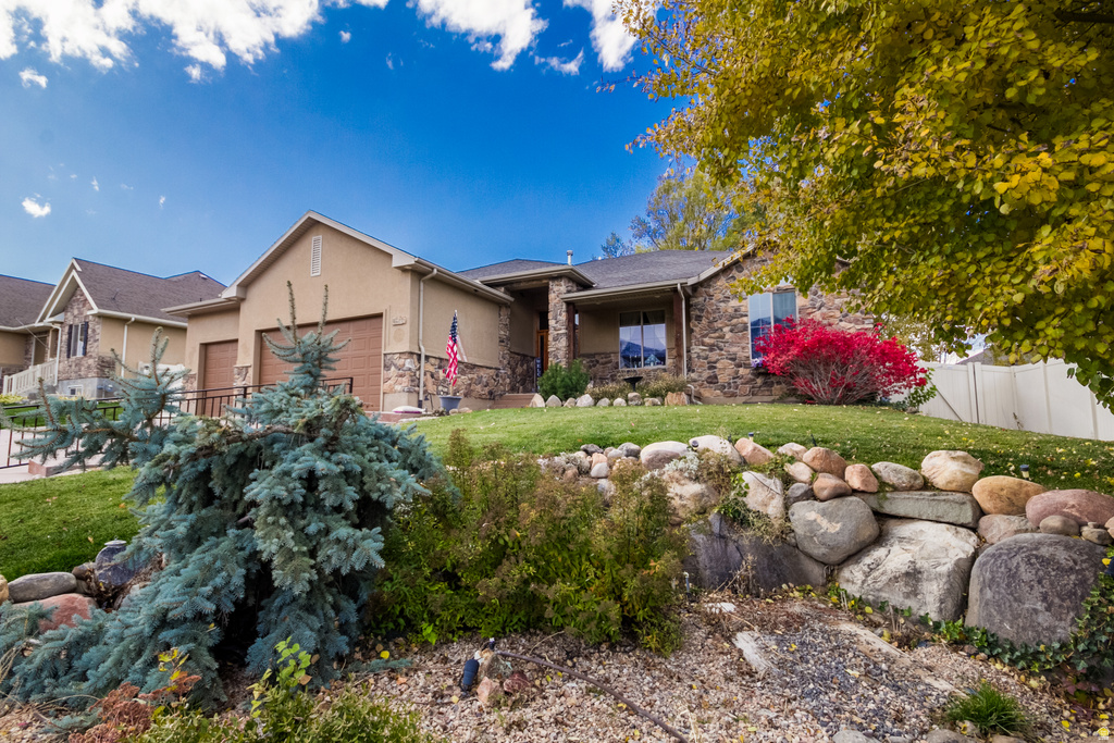 1126 S VALLEY VIEW DR Santaquin, UT 84655