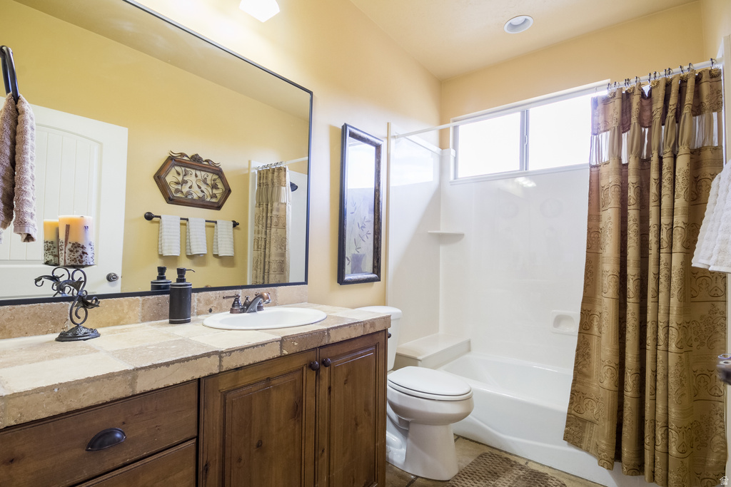 1126 S VALLEY VIEW DR Santaquin, UT 84655