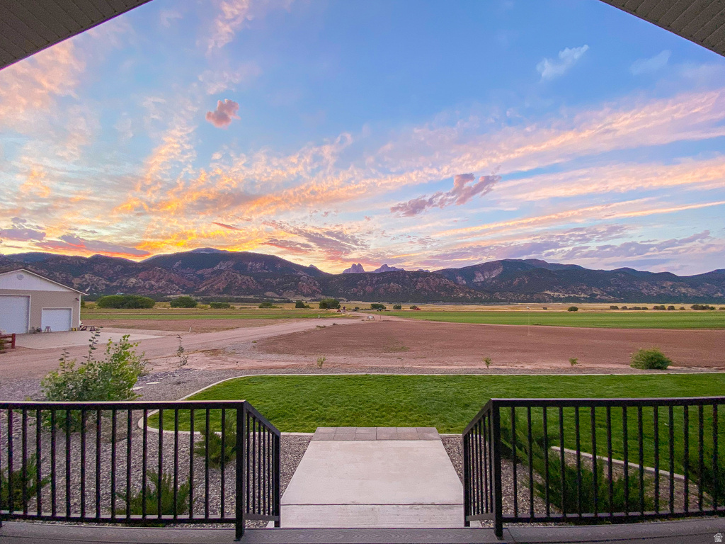 401 S 3430 E New Harmony, UT 84757