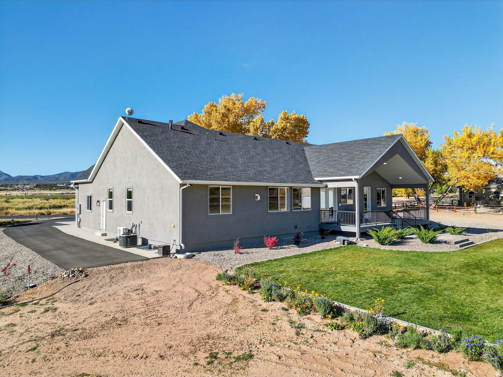 401 S 3430 E New Harmony, UT 84757