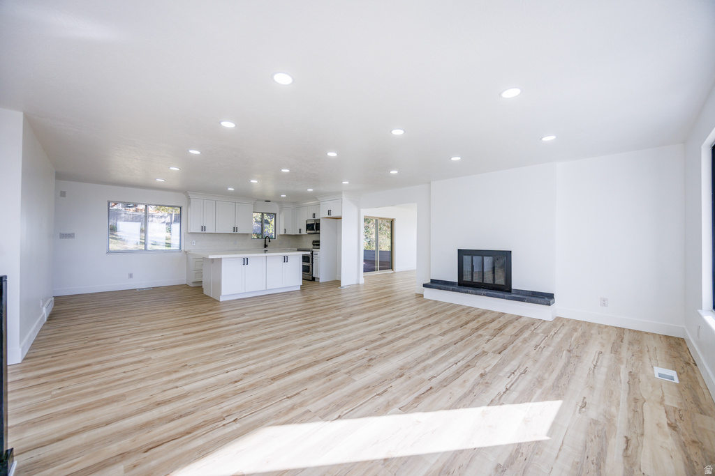 521 S 1660 E Pleasant Grove, UT 84062