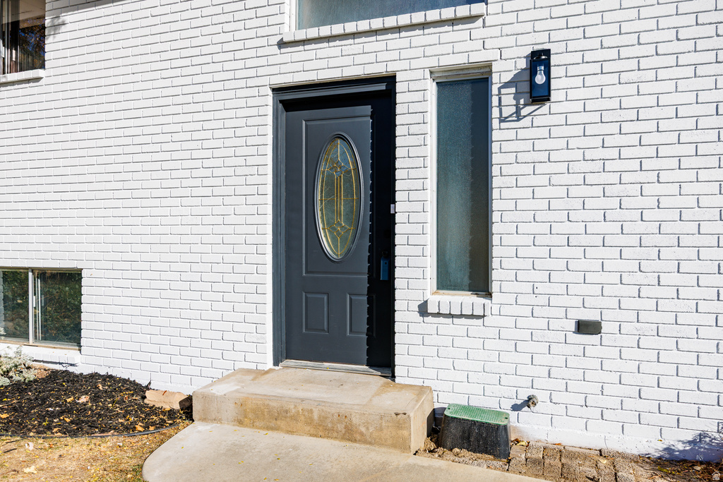 521 S 1660 E Pleasant Grove, UT 84062