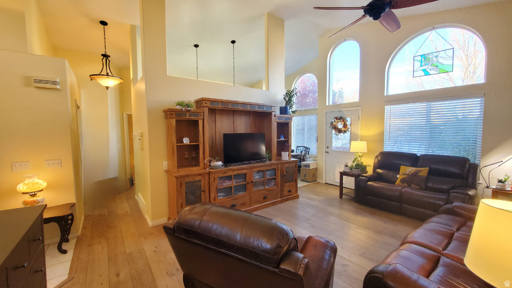 107 PEBBLE BEACH DR Stansbury Park, UT 84074