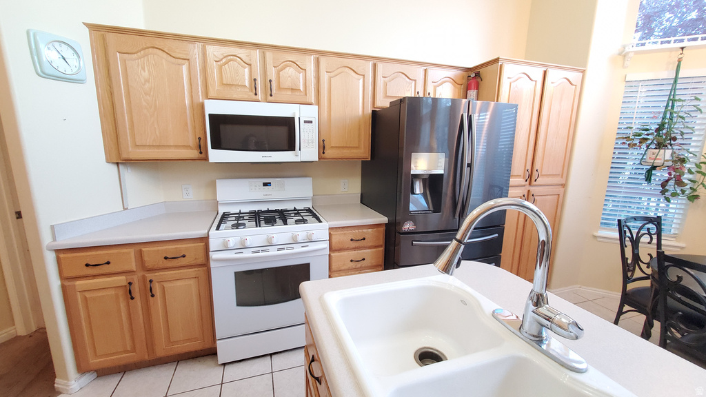 107 PEBBLE BEACH DR Stansbury Park, UT 84074