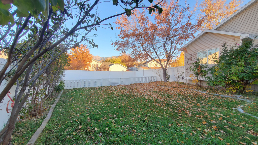 107 PEBBLE BEACH DR Stansbury Park, UT 84074