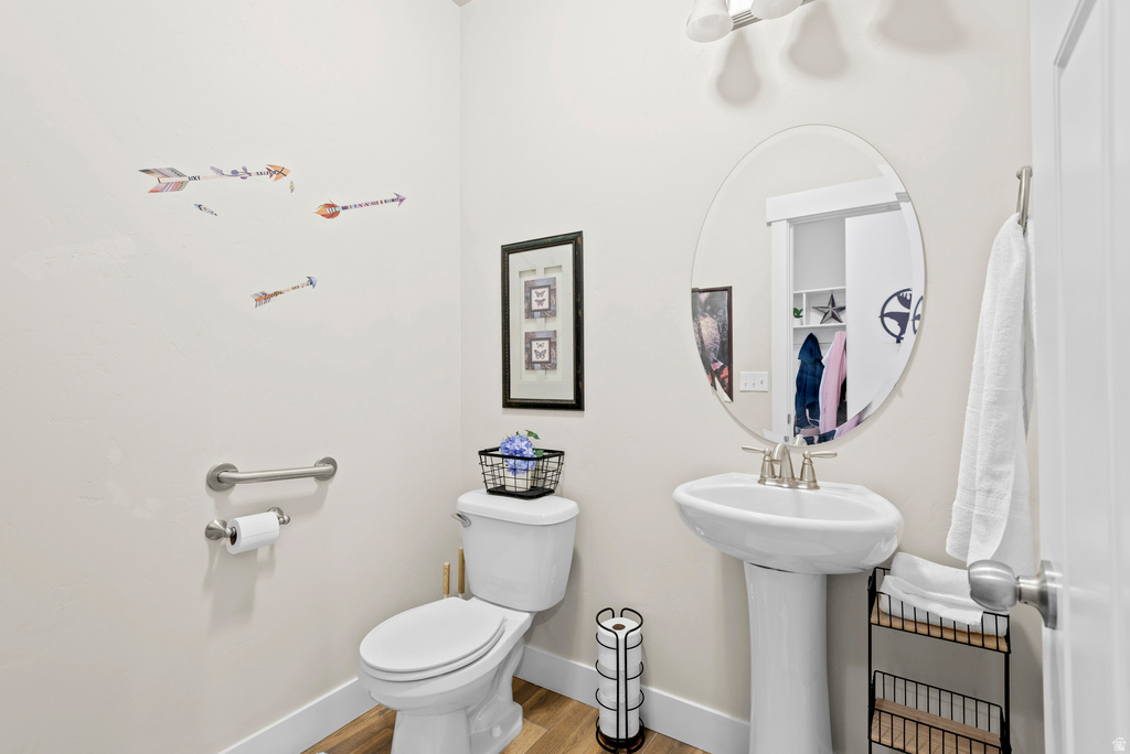 3293 S 6535 W West Valley City, UT 84128