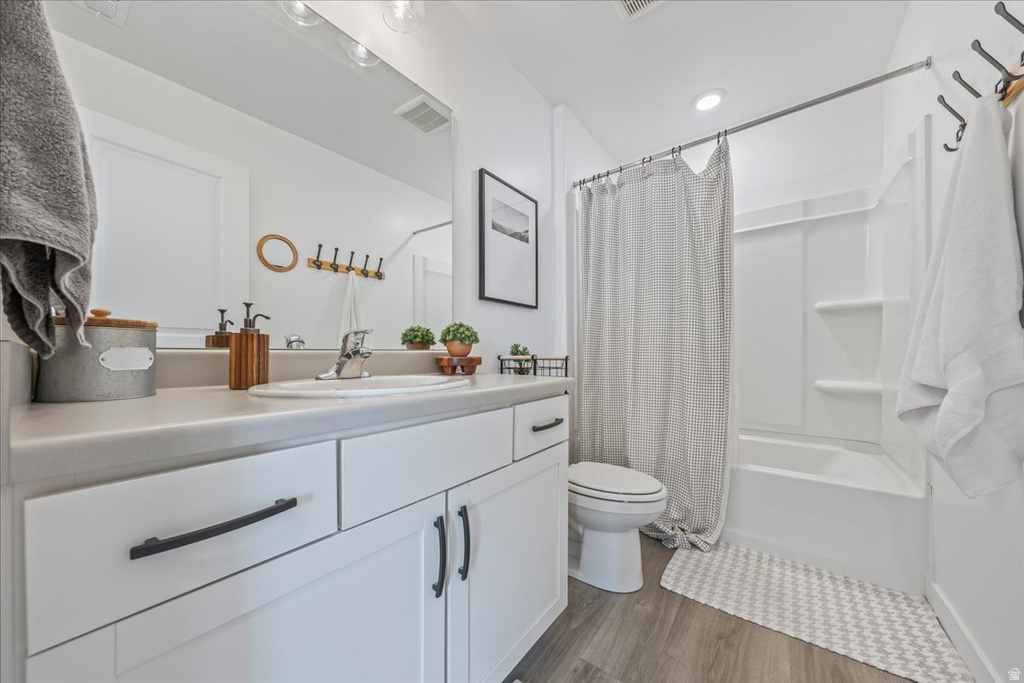 552 W 1410 N Tooele, UT 84074