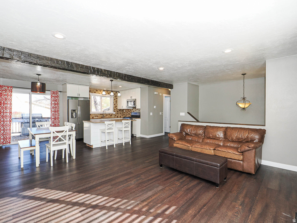 735 E DUSTY CREEK AVE Sandy, UT 84094