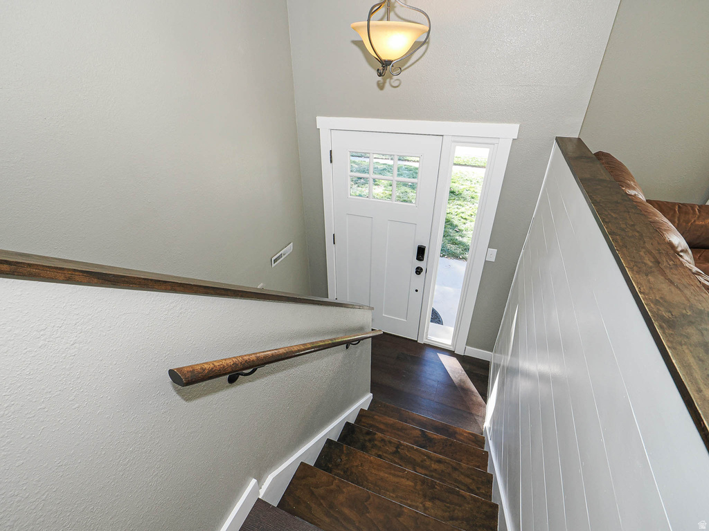 735 E DUSTY CREEK AVE Sandy, UT 84094