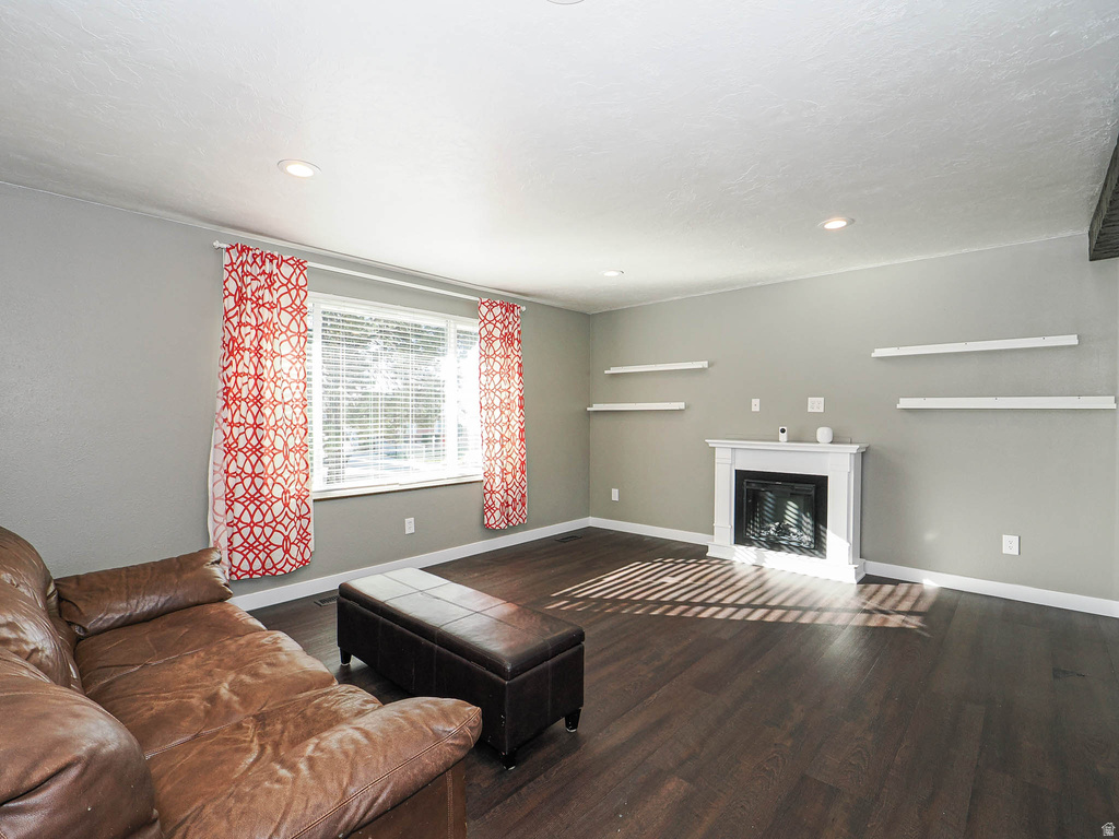 735 E DUSTY CREEK AVE Sandy, UT 84094