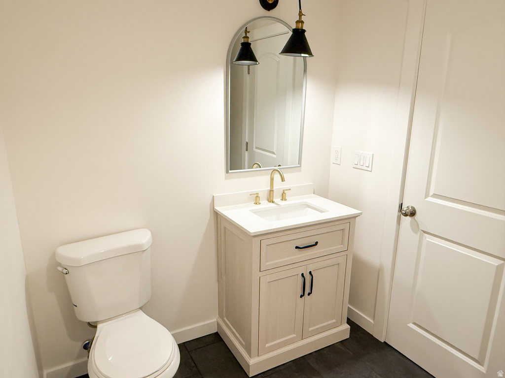 2384 N LAZY J LN Lehi, UT 84048