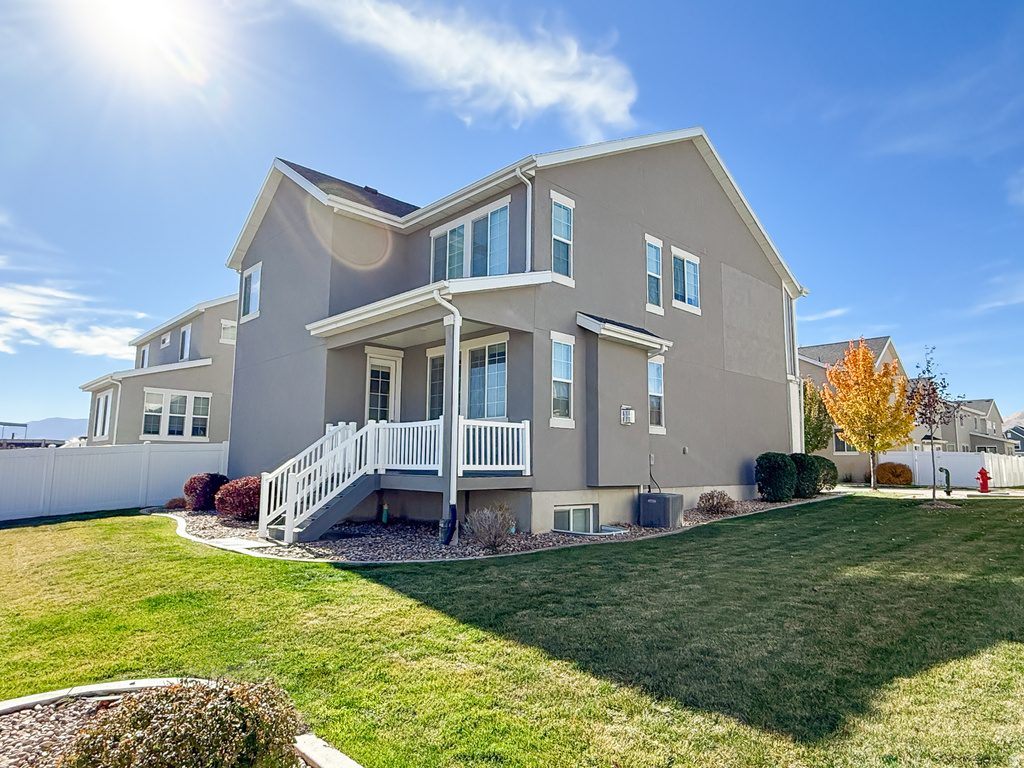 2384 N LAZY J LN Lehi, UT 84048