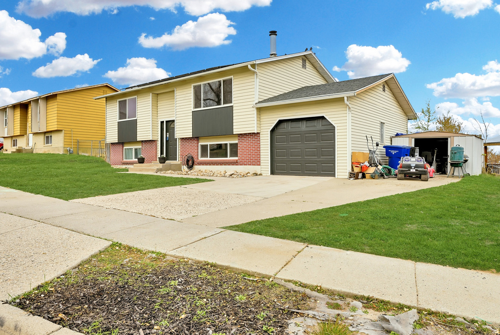 5114 W VERDUGO DR Kearns, UT 84118