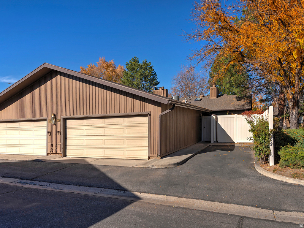 1585 E 6470 S Murray, UT 84121