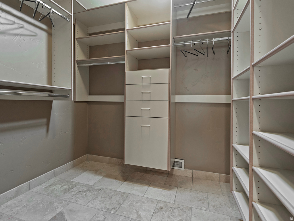 1585 E 6470 S Murray, UT 84121