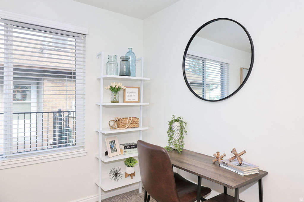 4755 S WALLACE LN Holladay, UT 84117