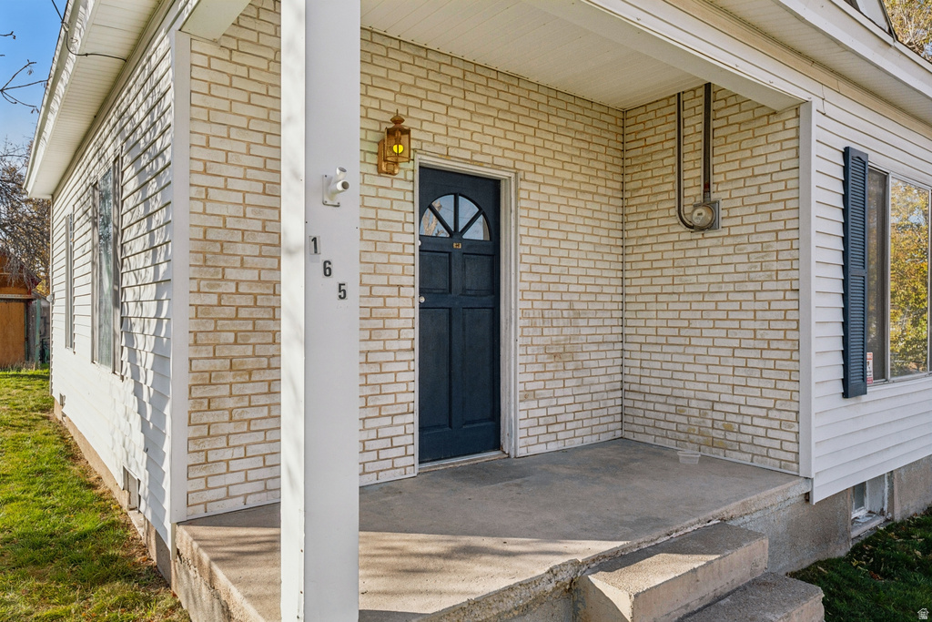 165 N 4TH ST Tooele, UT 84074