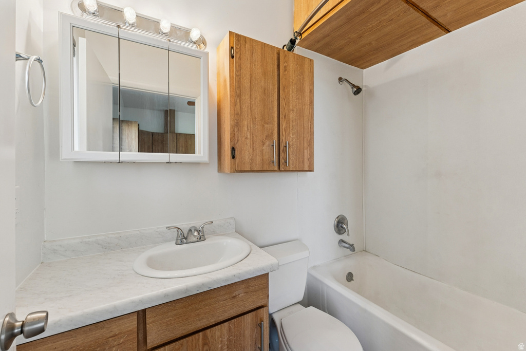 165 N 4TH ST Tooele, UT 84074