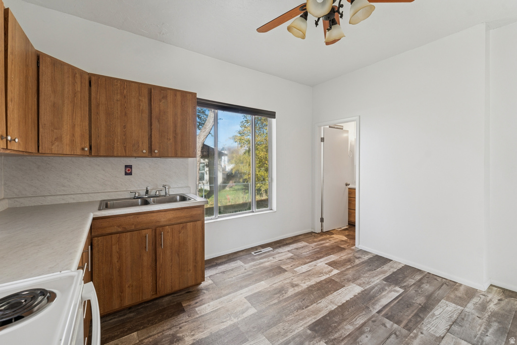 165 N 4TH ST Tooele, UT 84074