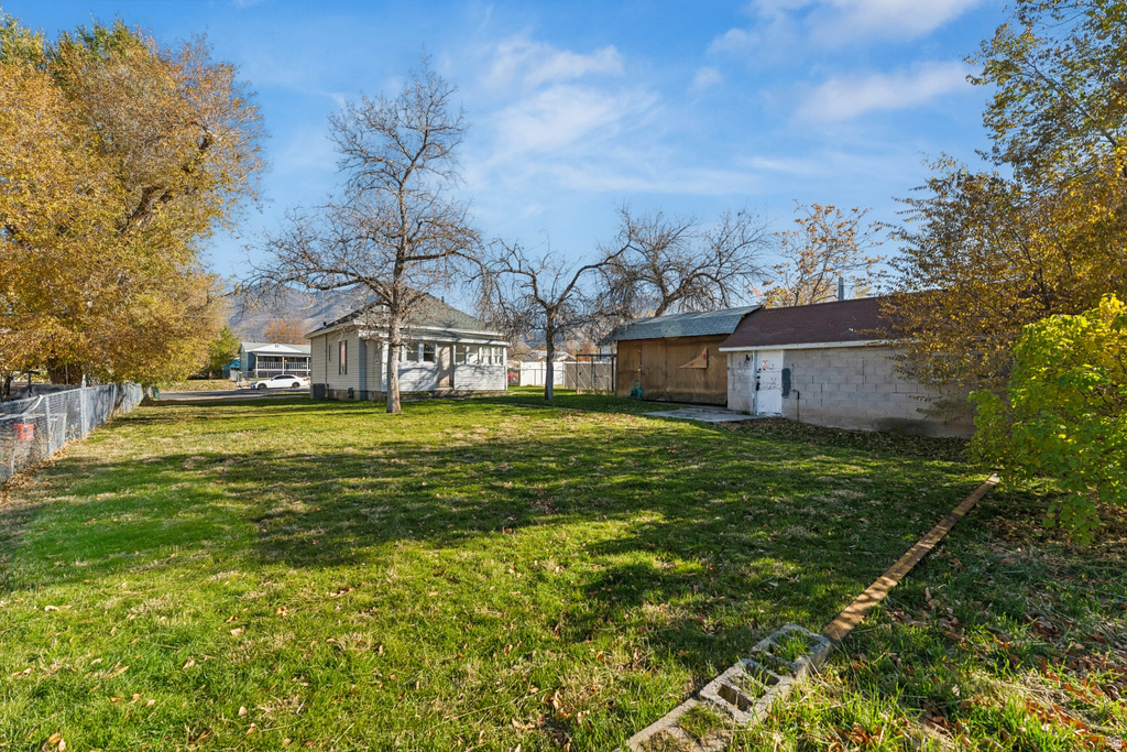 165 N 4TH ST Tooele, UT 84074