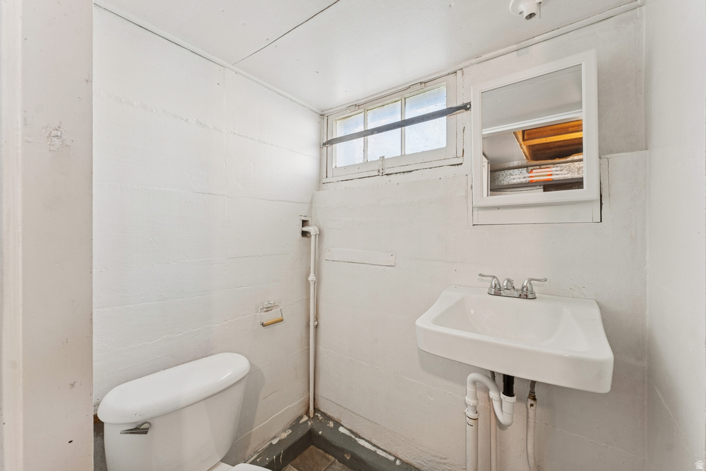 165 N 4TH ST Tooele, UT 84074