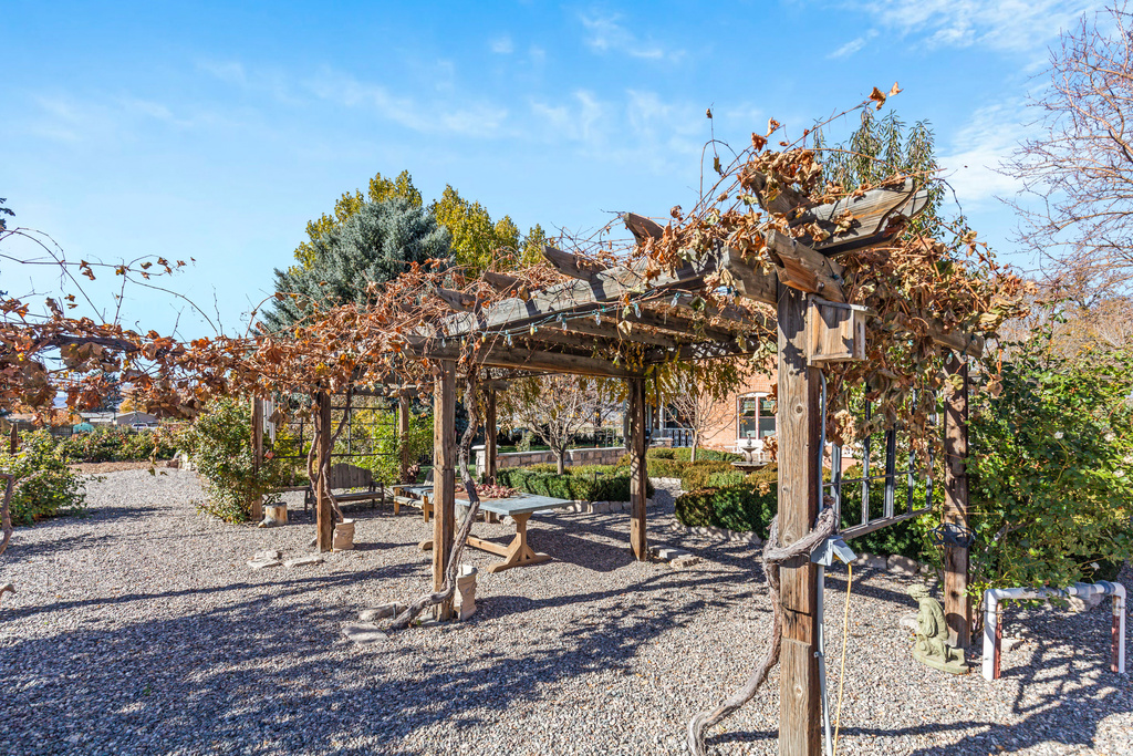 390 N 100 W Monroe, UT 84754