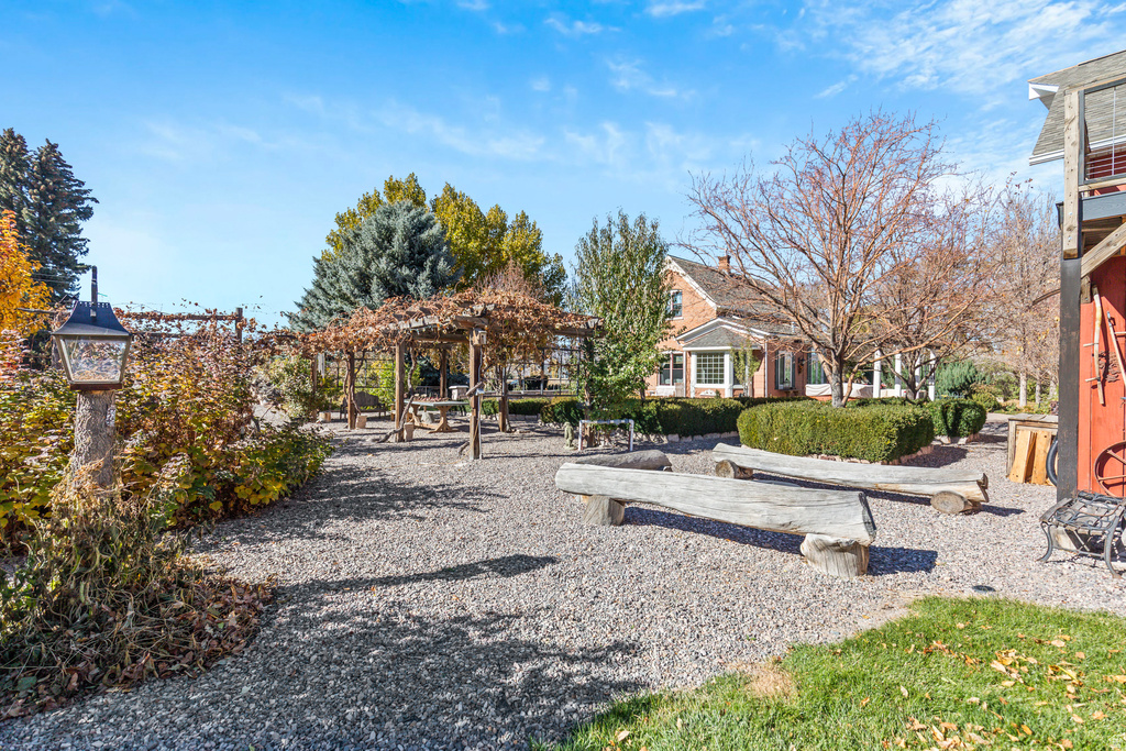 390 N 100 W Monroe, UT 84754