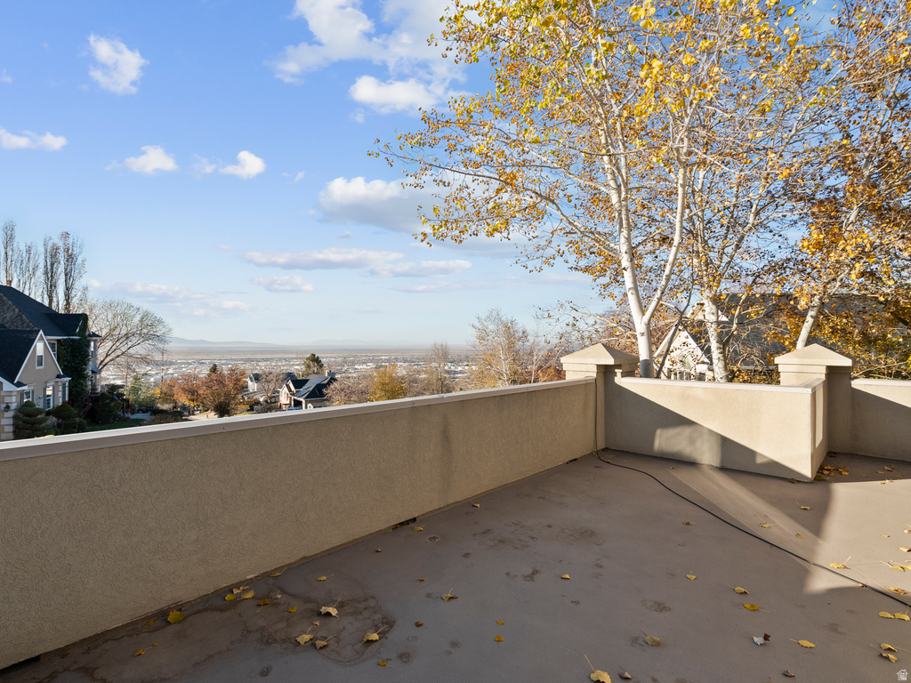 90 SCENIC HILLS CIR North Salt Lake, UT 84054