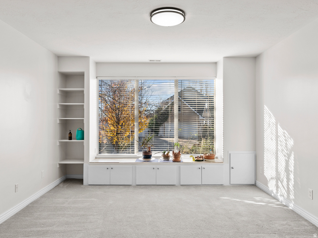 90 SCENIC HILLS CIR North Salt Lake, UT 84054